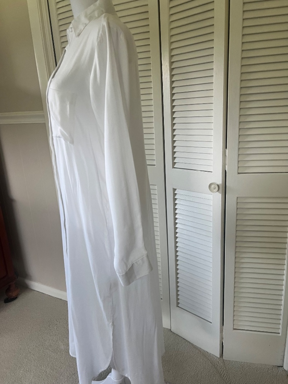 Chelsea & Violet White Long Shirt Style Coverup/Dress - Picture 4 of 15
